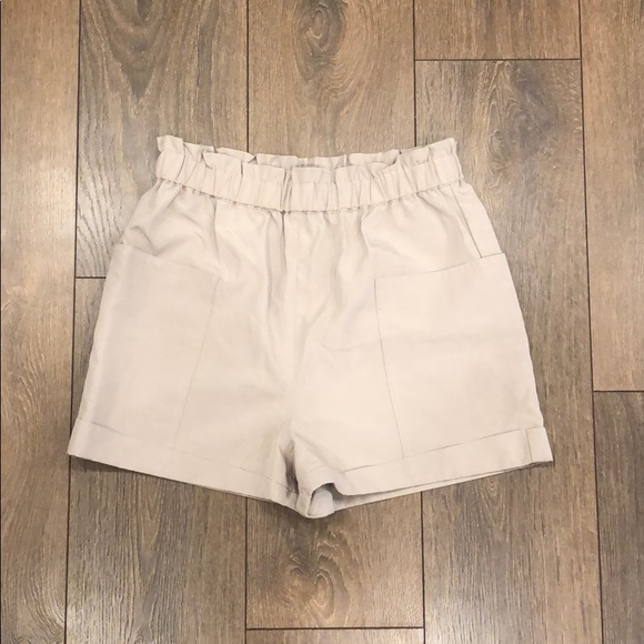 Aritzia Wilfred Free Jessica Short Size M - Picture 6 of 10